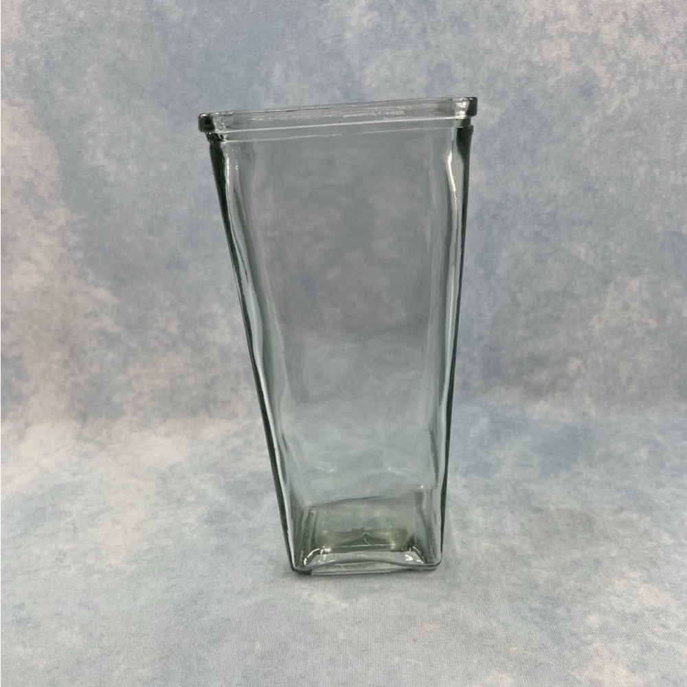 Rectangle Vase - Picture 6 of 9